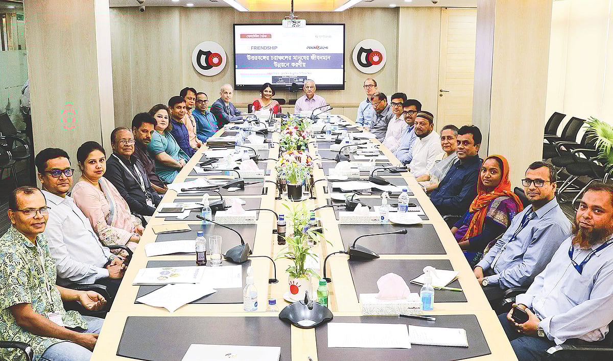 Mulatto qizlar porno gozal eshaklar