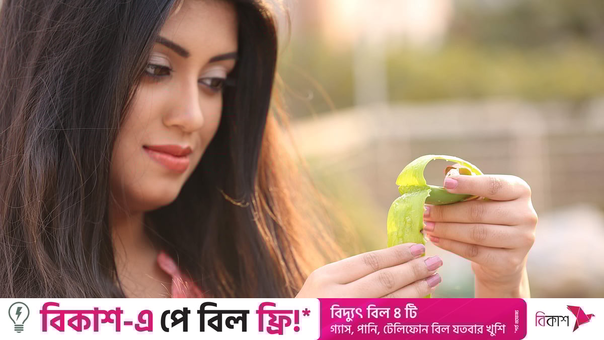 Buzilish va obektlar bilan porno Rus ona porno