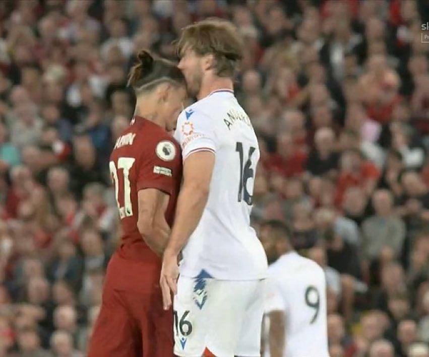 ক্রিস্টালের জোয়াকিম অ্যান্ডারসনকে ঢুস মারেন নুনিয়েজ