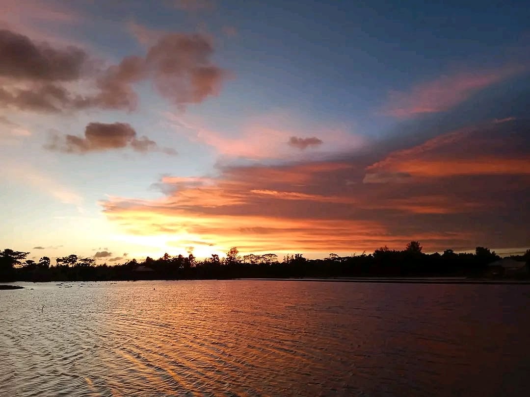 ফেনীর সোনাগাজী উপজেলার বড় ফেনী নদী