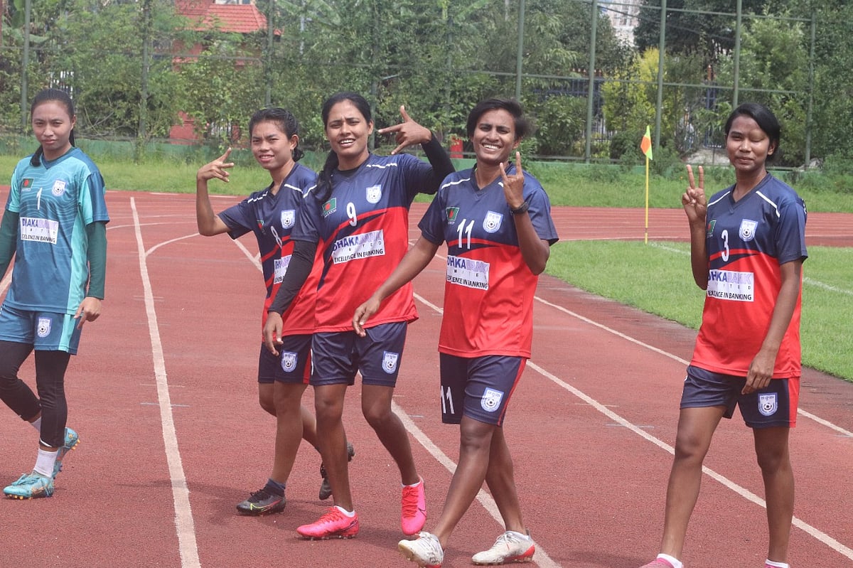 ভারতকে হারানোর আনন্দ নিয়েই অনুশীলনে সাবিনারা