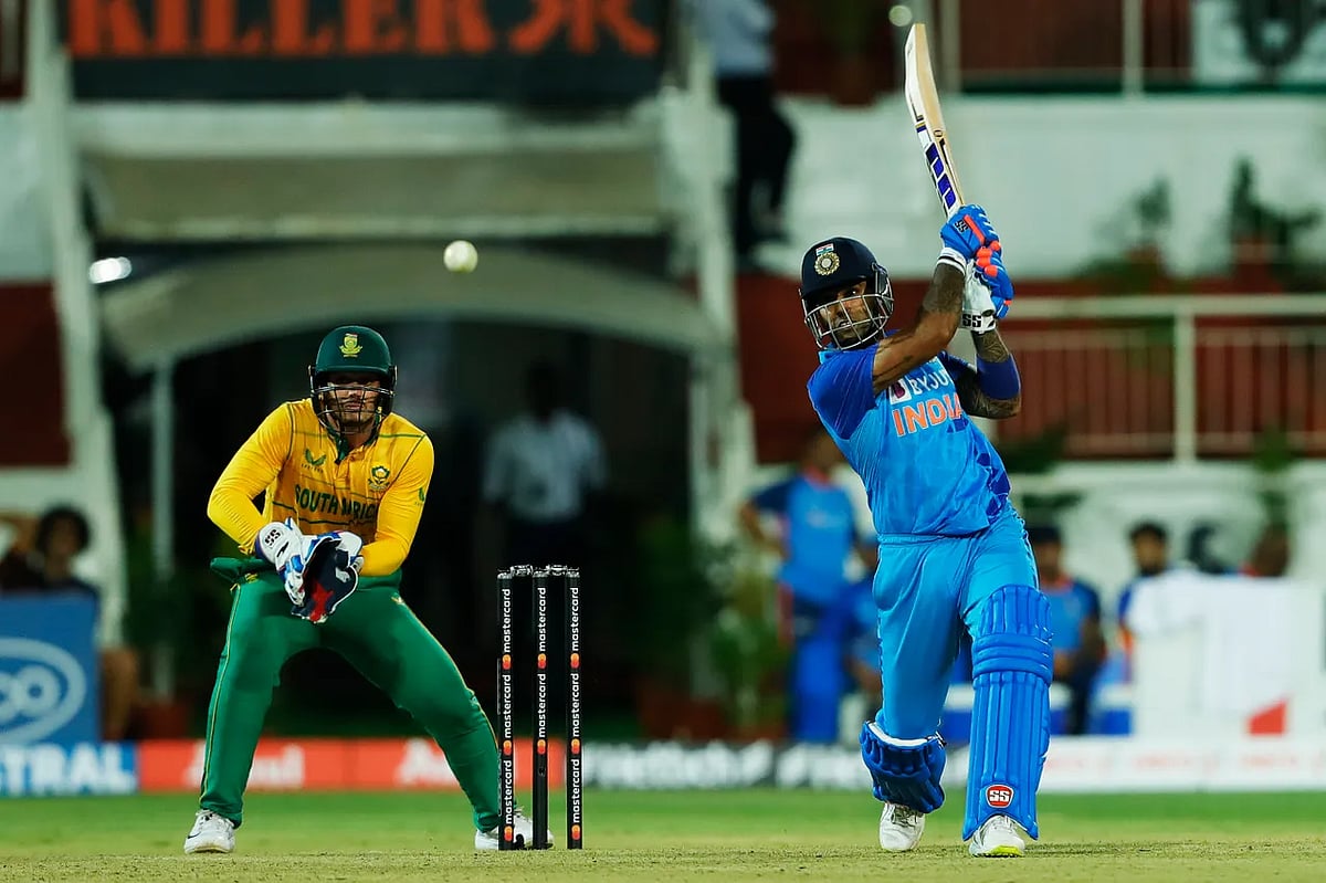 ফিফটি করে অপরাজিত ছিলেন সূর্যকুমার যাদব