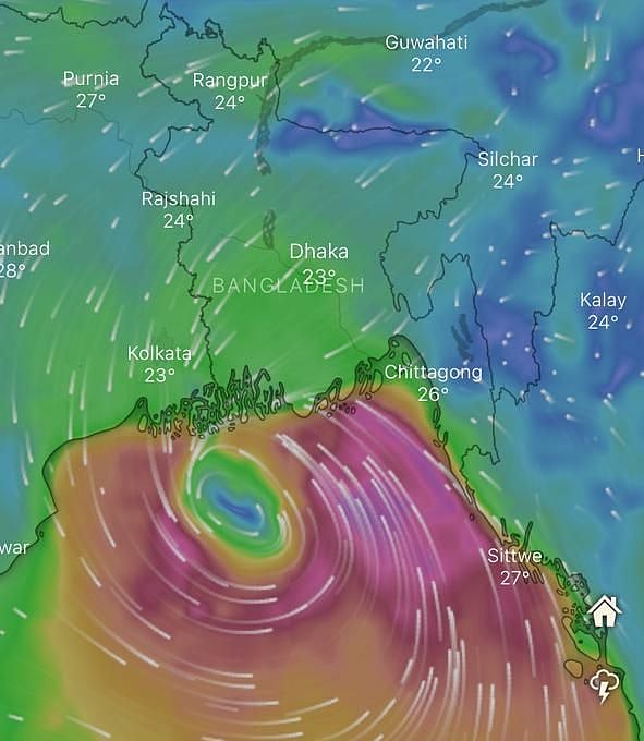 উইন্ডিডটকমে ঘূর্ণিঝড় সিত্রাংয়ের অবস্থান ও গতিপথ। আজ ৩টা ৩৩ মিনিটে