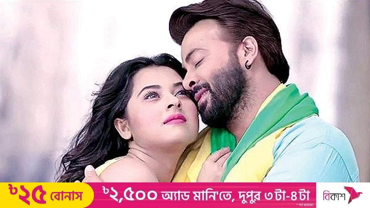 Porno chochqa erkakni sikadi Doggy uslubidagi yalangoch jojalarning fotosuratlari