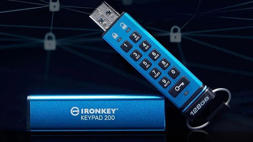 কিংস্টোন আয়রনকি কি–প্যাড ২০০ পেনড্রাইভ