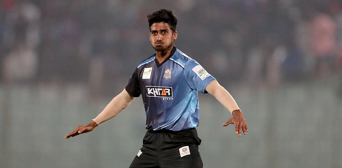 এক মাস নিষিদ্ধ করা হয়েছে মেহেদী হাসান রানাকে