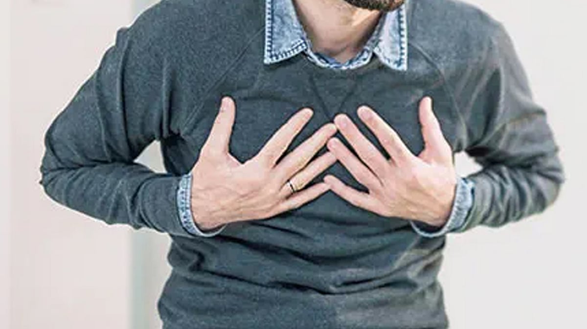 ধূমপানে ফুসফুসে প্রদাহ ও কাঠামোগত ক্ষতি করে