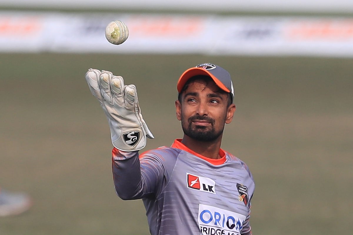 কুমিল্লা ভিক্টোরিয়ানসের হয়েই খেলবেন লিটন দাস