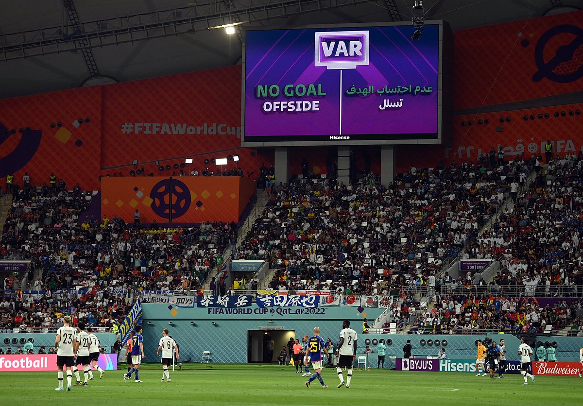 জাপান–জার্মানি ম্যাচে অফসাইডের কারণে গোল বাতিল করেছে ভিএআর