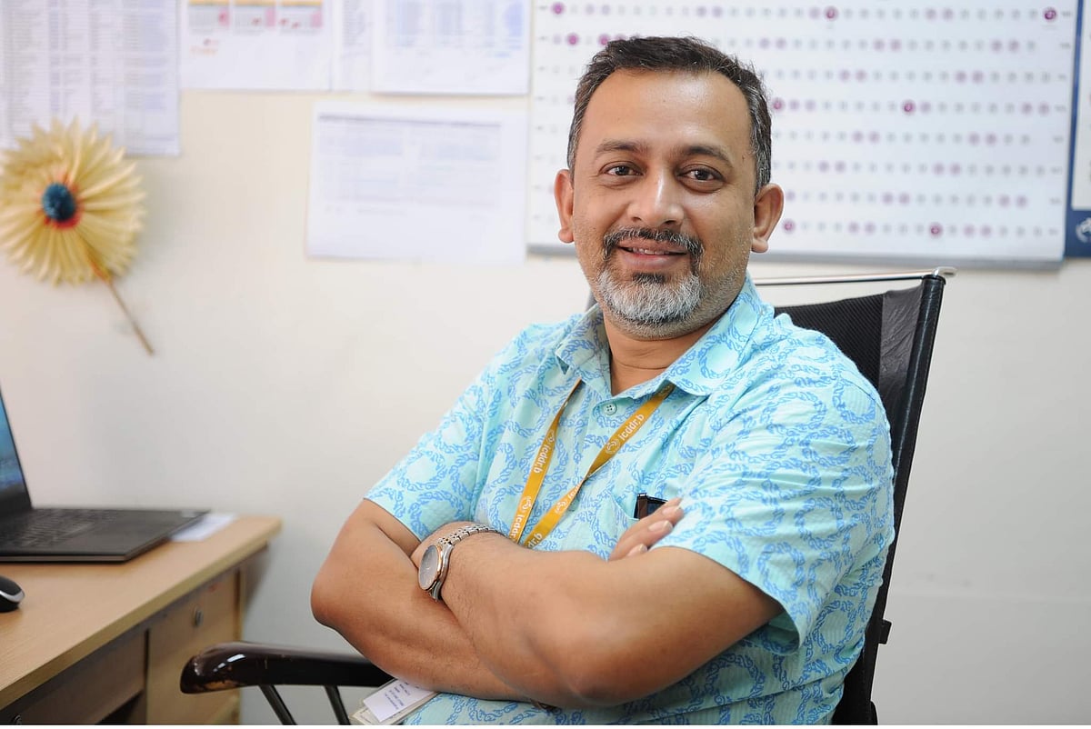 Xotinim uchlik qilishni xohlaydi.