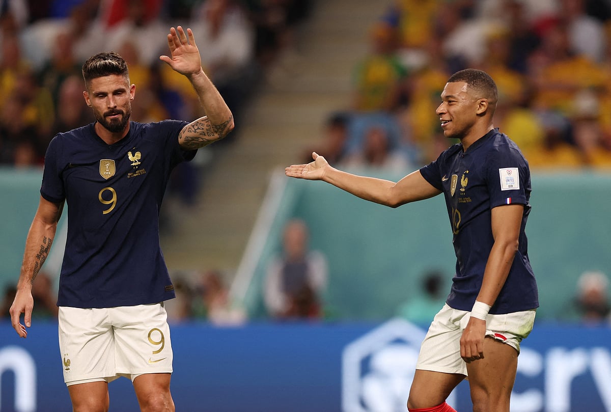 ফ্রান্সের দুই জয়ের নায়ক জিরু ও এমবাপ্পে