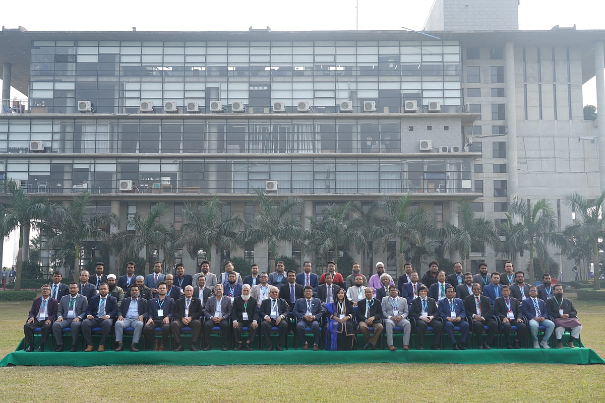 ‘সাসটেইনেবল টেকনোলজিস ফর ইন্ডাস্ট্রি ৪.০-এসটিআই’ শীর্ষক চতুর্থ আন্তর্জাতিক সম্মেলন। গ্রিন ইউনিভার্সিটি, পূর্বাচল , ঢাকা, ১৭ ডিসেম্বর