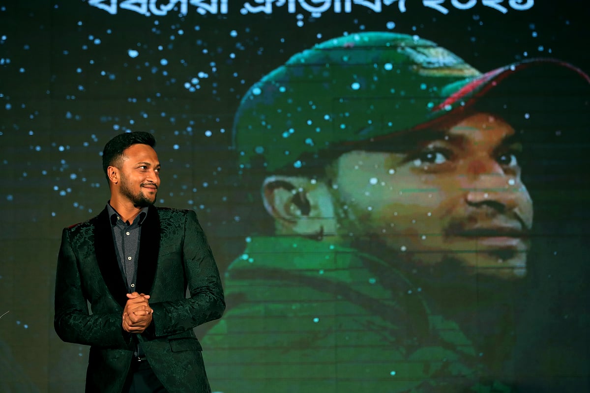 মজা করেই সাকিব বললেন, হলে তাঁর প্রেসিডেন্টই হওয়া উচিত