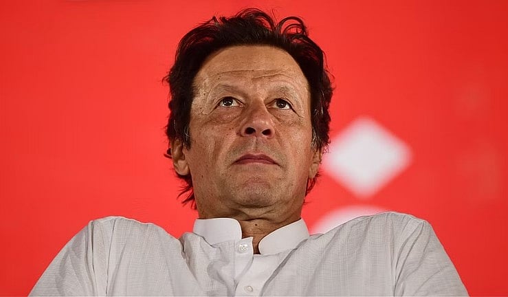 পাকিস্তানের সাবেক প্রধানমন্ত্রী, বর্তমানের বিরোধী নেতা ইমরান খান