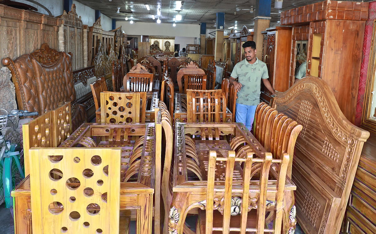 আসবাবপত্র