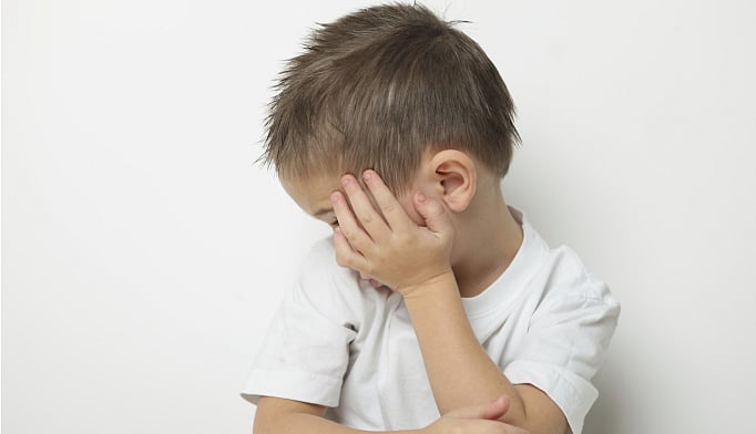 শিশু কথা না বলা বা দেরিতে কথা বলা মানেই যে অটিজম, তা কিন্তু নয়