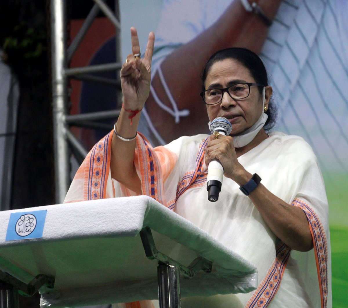 পশ্চিমবঙ্গের মুখ্যমন্ত্রী মমতা বন্দ্যোপাধ্যায়