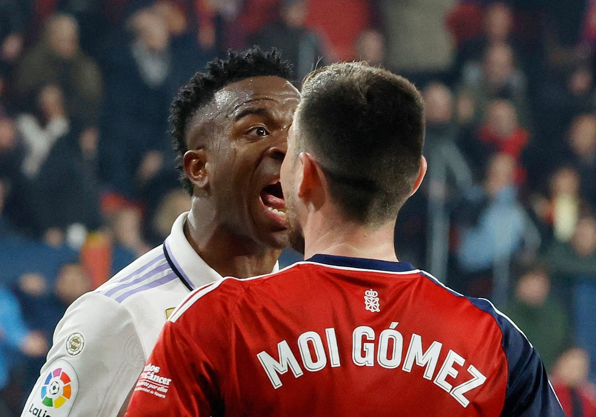 ফাউলকে কেন্দ্র করে কাল ভিনিসিয়ুসের সঙ্গে কথা কাটাকাটি হয়েছে মোই গোমেজের