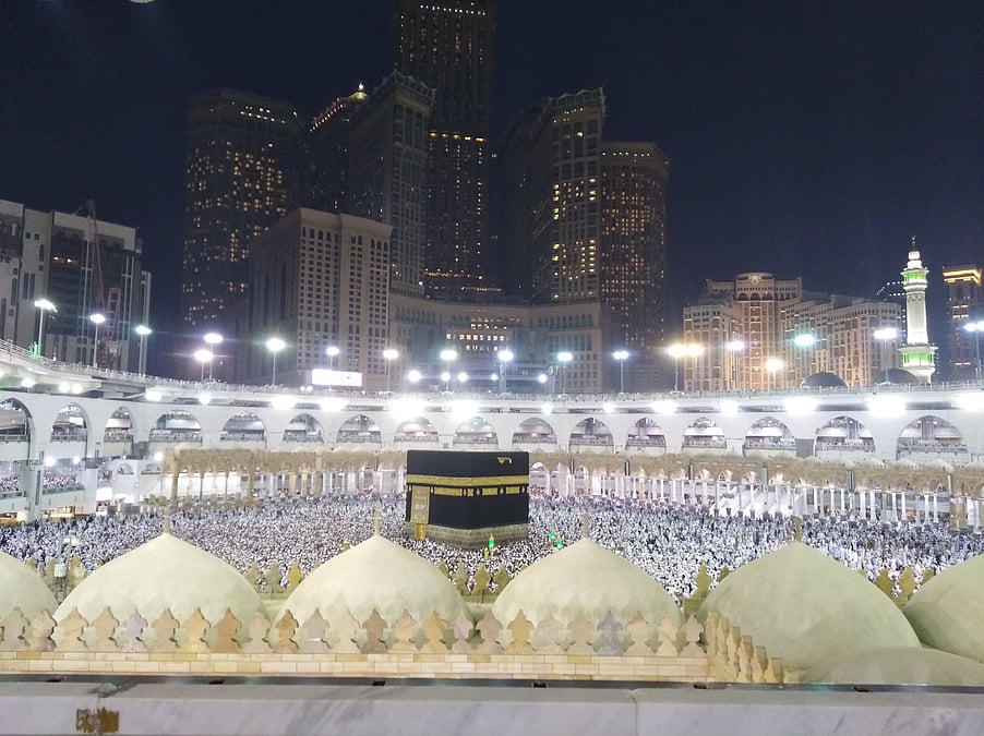 Seksual elf qiz bilan porno Kurakhovo shahrining fohishalari