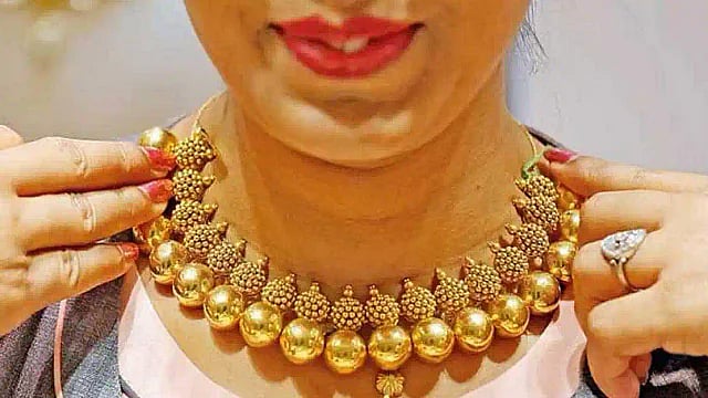 সোনার অলংকার