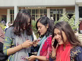 এইচএসসি পরীক্ষা ২০২৬: ঈদে কি পড়ব, না ছুটি কাটাব