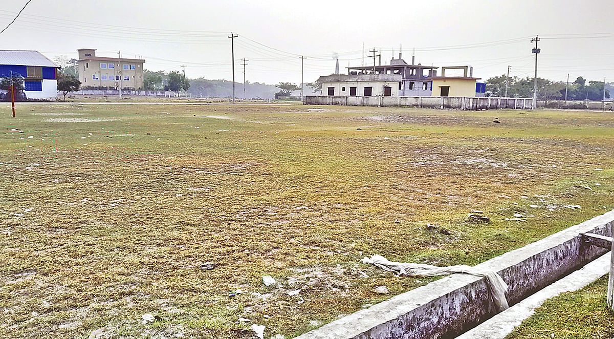 ঝালকাঠি বিসিক শিল্পনগরীর বেশির ভাগ প্লট খালি পড়ে আছে। উদ্যোক্তারা প্লট নিয়েও নানা সমস্যার কারণে শিল্পে বিনিয়োগ করতে আগ্রহ হারিয়ে ফেলছেন। সম্প্রতি তোলা