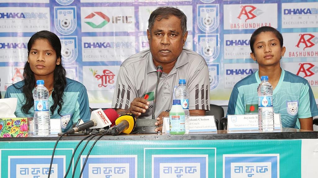 সংবাদ সম্মেলনে বাংলাদেশ দলের প্রস্তুতি নিয়ে কথা বলেছেন কোচ গোলাম রব্বানী