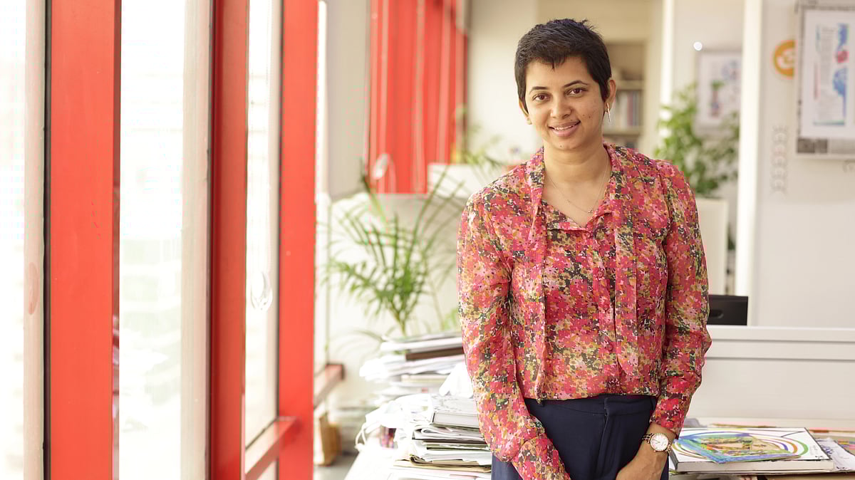 সম্পূর্ণ নতুন এক জগতে নিজেকে প্রবেশ করানোর লড়াইয়ে জয়ী হয়েছেন মোহসিনা