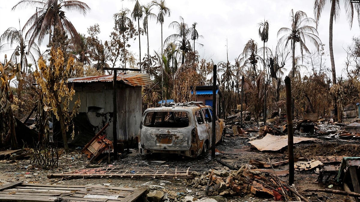 মিয়ানমারের সেনাবাহিনীর কৌশল হলো তারা গ্রামের পর গ্রাম জ্বালিয়ে দিয়েছে