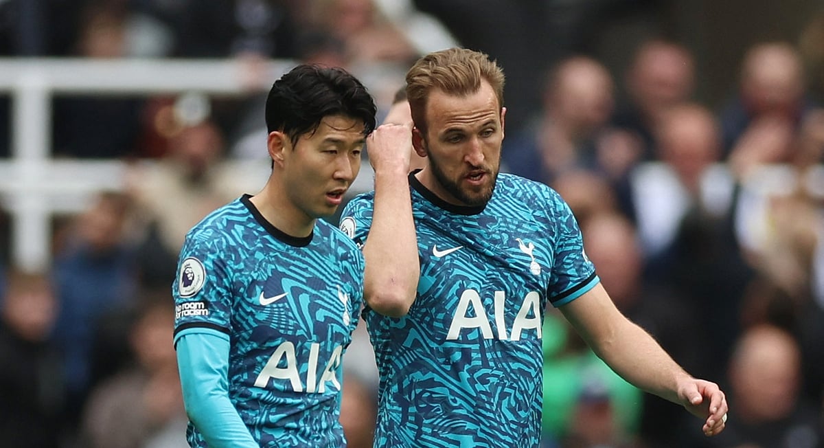 বিধ্বস্ত হয়েছেন সন–কেইনরা