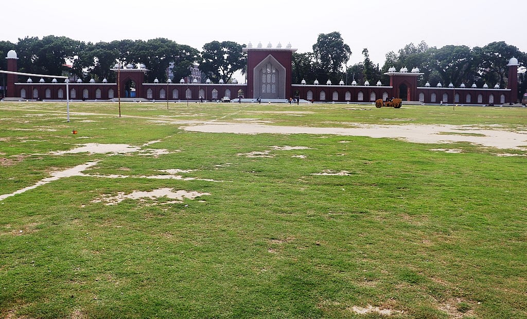 গোর-এ-শহীদ ঈদগাহ ময়দান