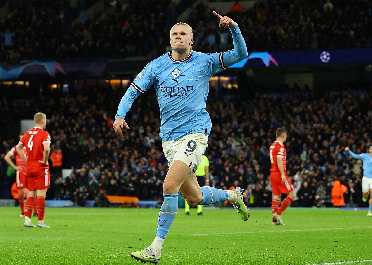 ৪৫ গোল করে রেকর্ড এখন হলান্ডের