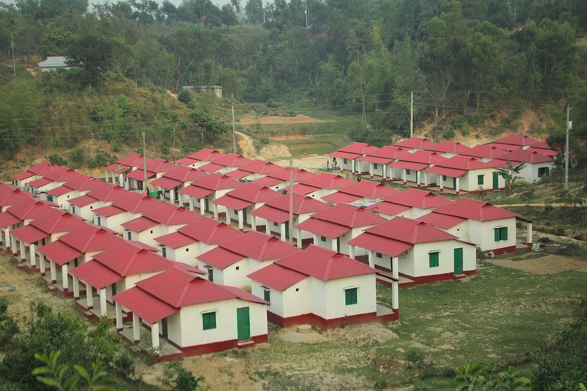 মৌলভীবাজারের শ্রীমঙ্গলে আশ্রয়ণ প্রকল্পের ৭৯৮টি ঘর হস্তান্তর করা হয়েছে। গত সোমবার উপজেলার মাজদিহি আশ্রয়ণ প্রকল্পে