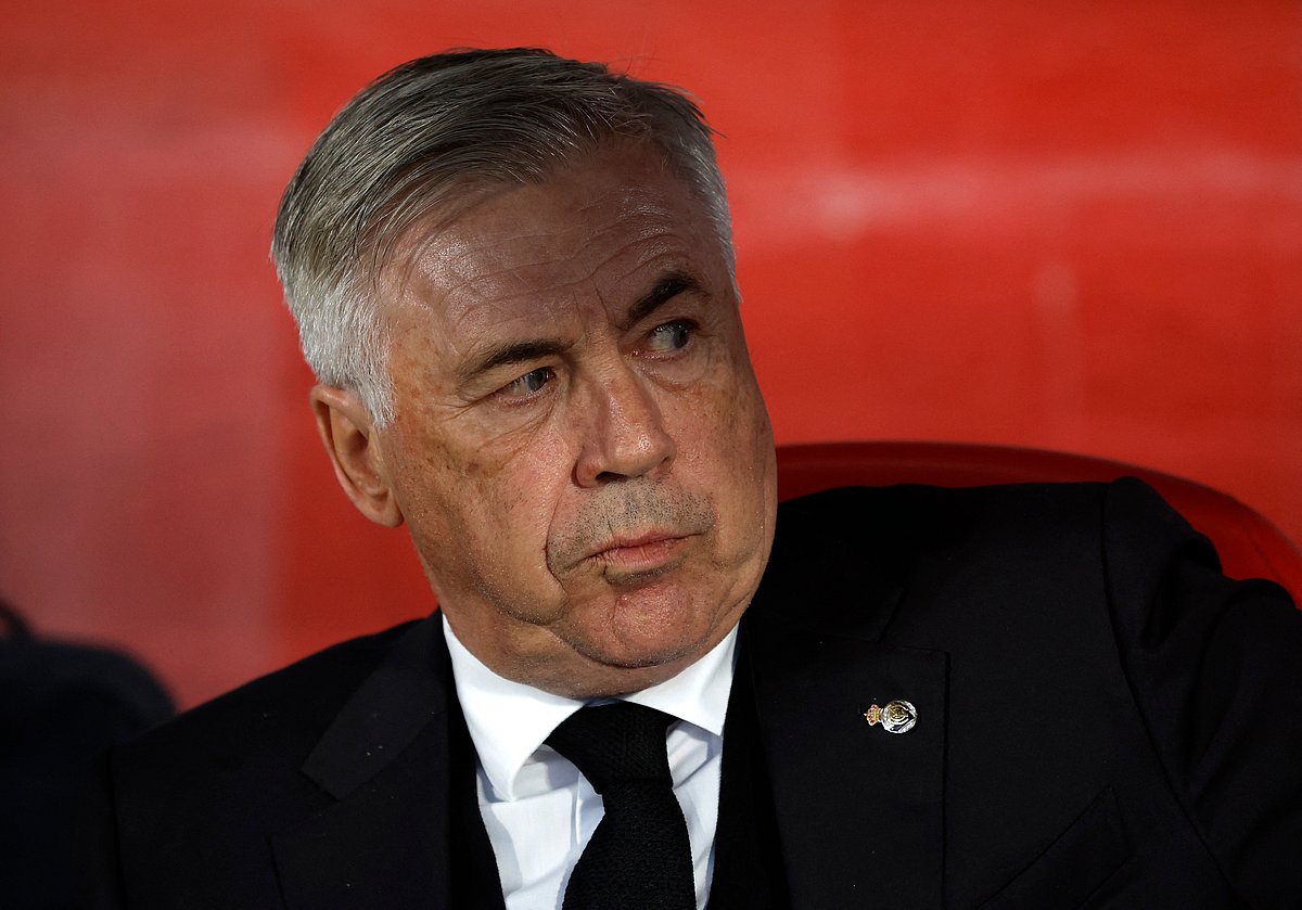 হেরে ক্ষমা চাইলেন কার্লো আনচেলত্তি