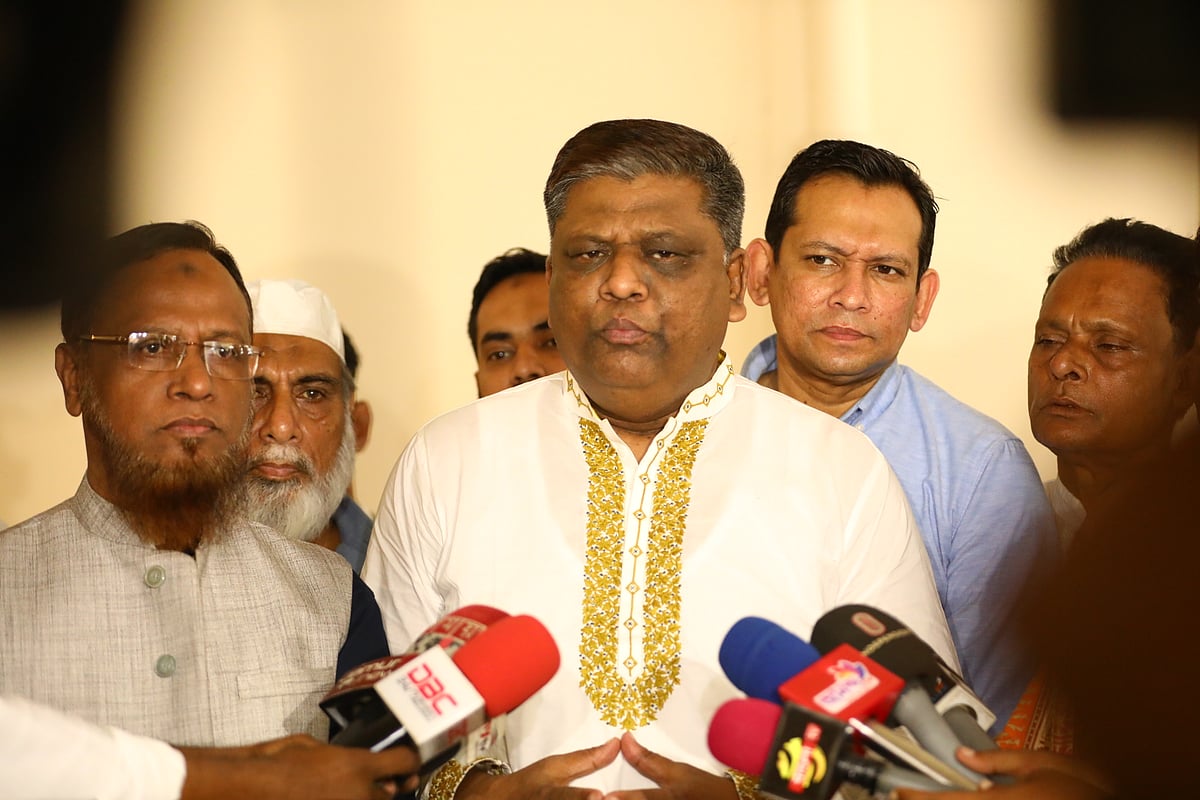 সিলেট সিটি করপোরেশনের সাবেক মেয়র মো. আনোয়ারুজ্জামান চৌধুরী