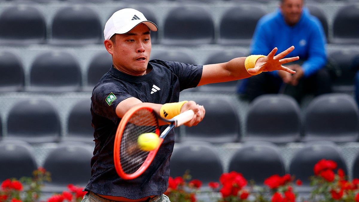 চীনের টেনিস তারকা উ ইবিং