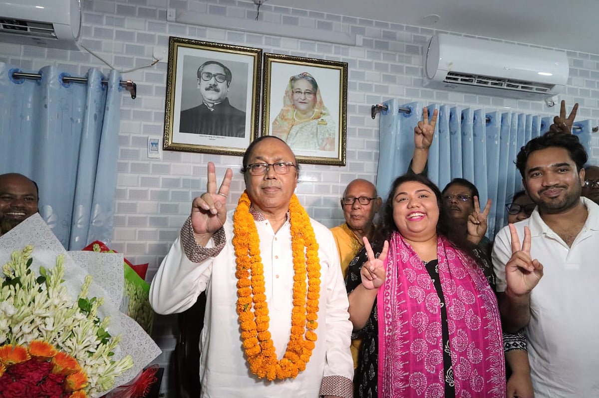 তৃতীয় মেয়াদে রাজশাহী সিটি করপোরেশনের মেয়র নির্বাচিত হলেন এ এইচ এম খায়রুজ্জামান