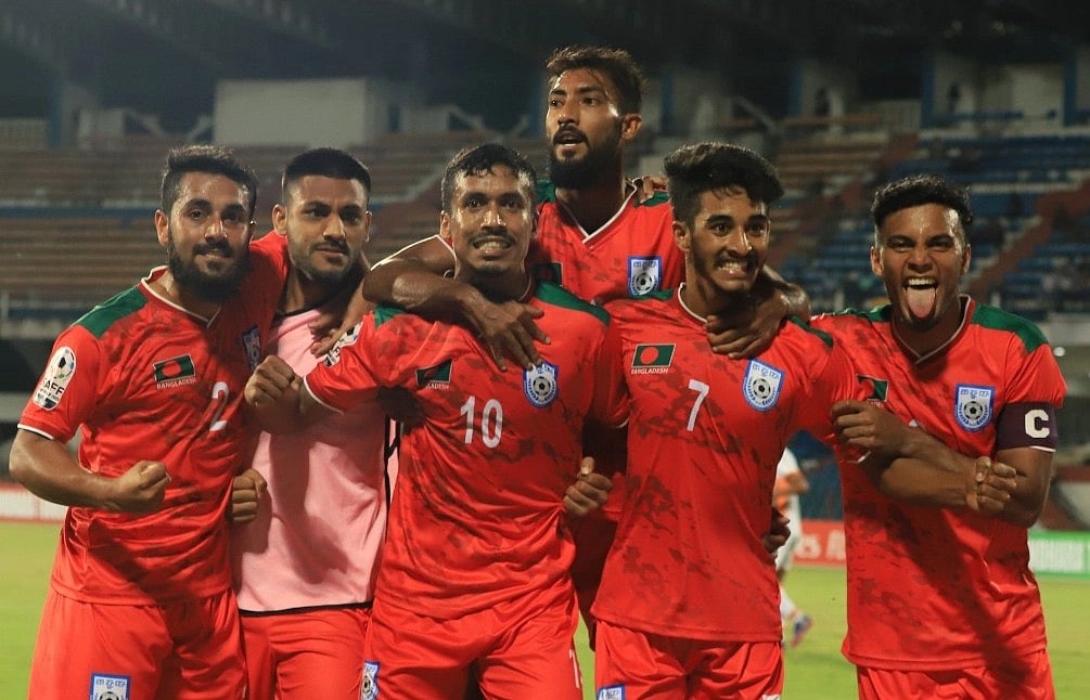 সাফ ফুটবল চ্যাম্পিয়নশিপে ১৪ বছর পর সেমিফাইনালে উঠেছে বাংলাদেশ