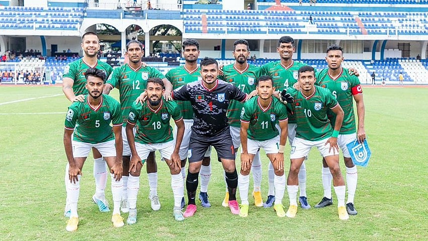 বাংলাদেশ দল কি সাফ চ্যাম্পিয়নশিপের ফাইনালে উঠতে পারবে—জানতে আর কয়েক ঘন্টার অপেক্ষা