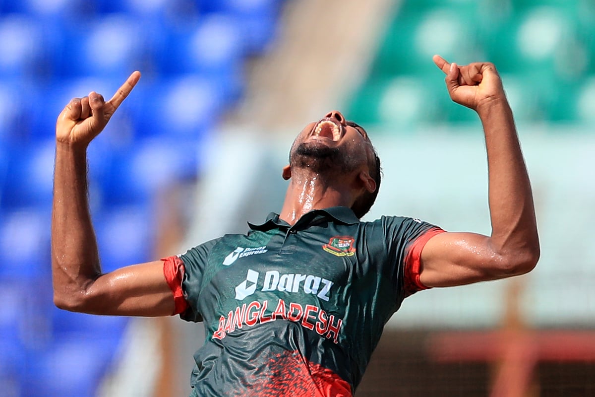 শরীফুলের ক্যারিয়ার–সেরা বোলিংই গড়ে দিয়েছে জয়ের ভিত্তি