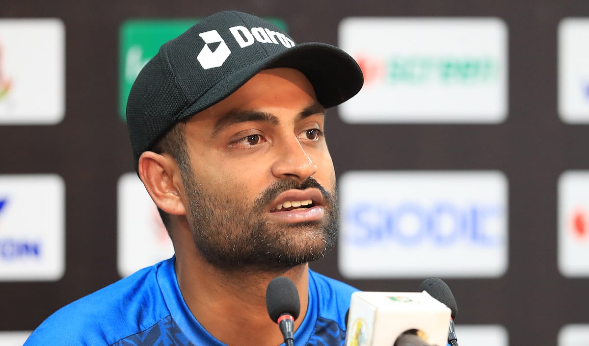 সংবাদ সম্মেলনে তামিম ইকবাল