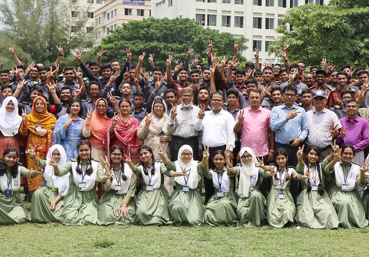 মাইলস্টোন কলেজের পাসের হার ৯৯ দশমিক ৭৪। ঢাকা, ২৮ জুলাই
