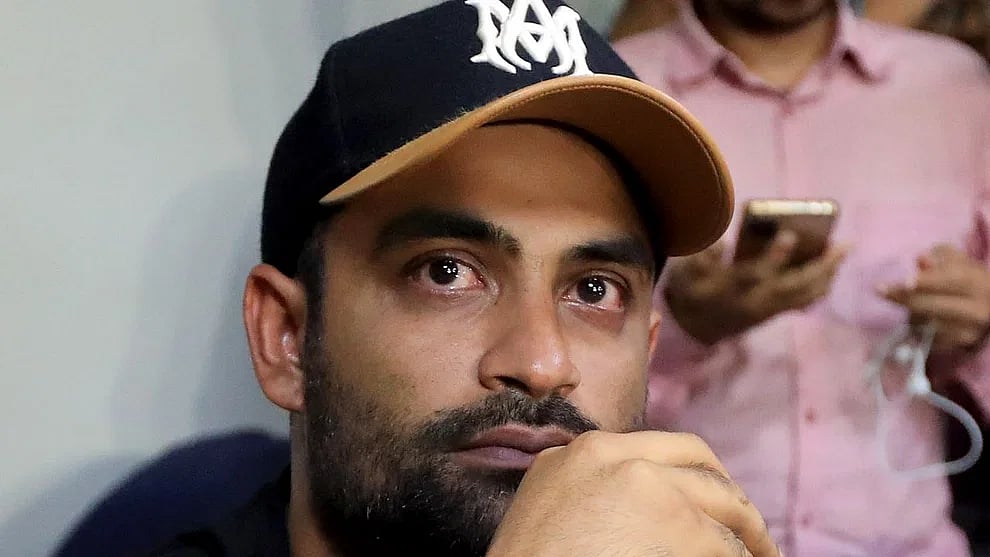 ছলছল চোখে আন্তর্জাতিক ক্রিকেটকে বিদায় বলে দিলেন তামিম ইকবাল। গতকাল চট্টগ্রামের একটি হোটেলে সংবাদ সম্মেলনে