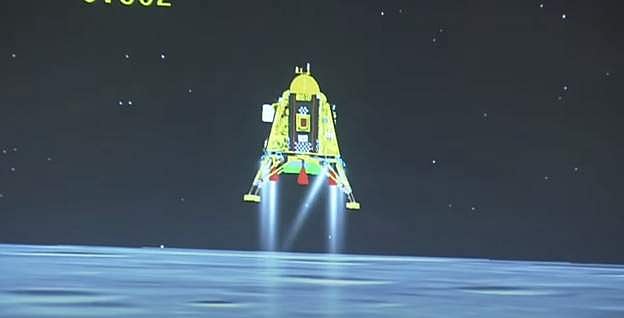 চন্দ্রযান-৩–এর সফল অবতরণের মধ্য দিয়ে ভারত প্রথম দেশ হিসেবে চাঁদের রহস্যময় দক্ষিণ মেরুতে পৌঁছাতে সক্ষম হয়েছে