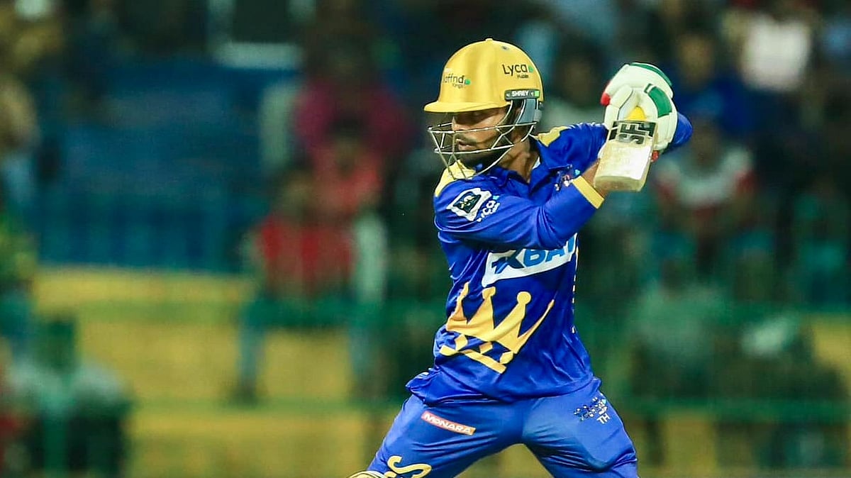 সময়টা এখন তাওহিদ হৃদয়ের