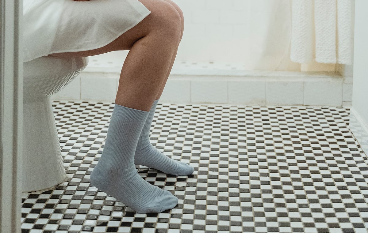 মলত্যাগের সময় অনেকেরই মলদ্বারে জ্বালাপোড়া হয়