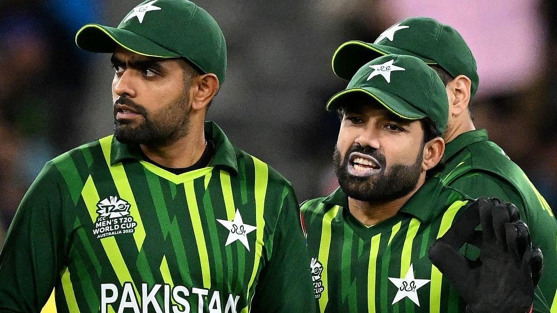 বাবর–রিজওয়ানদের দাবি মেনে নিয়েছে পিসিবি