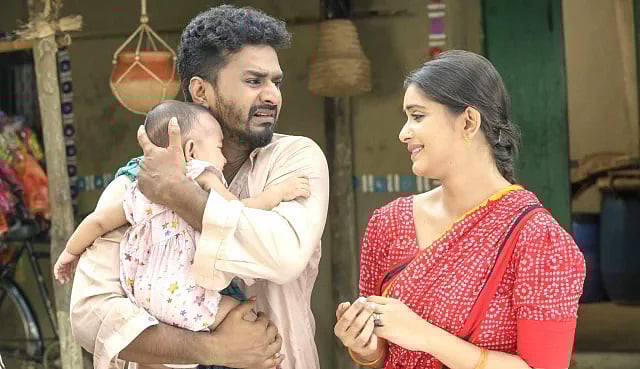 ‘কলিজার আধখান’ নাটকের দৃশ্যে মুশফিক ফারহান ও তানজিন তিশা