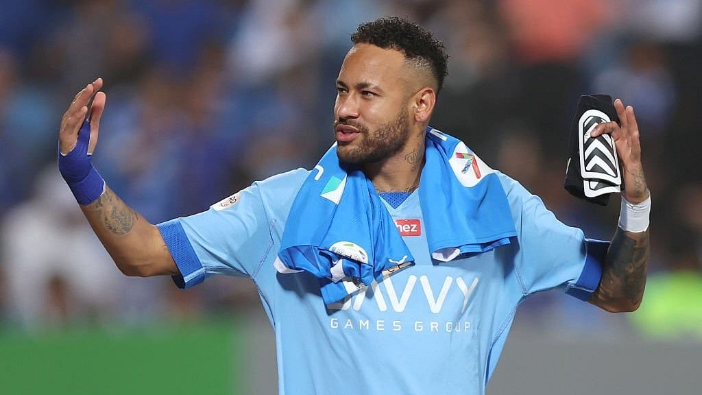 সম্প্রতি সৌদি ক্লাব আল হিলালে অভিষেক হয়েছ নেইমারের