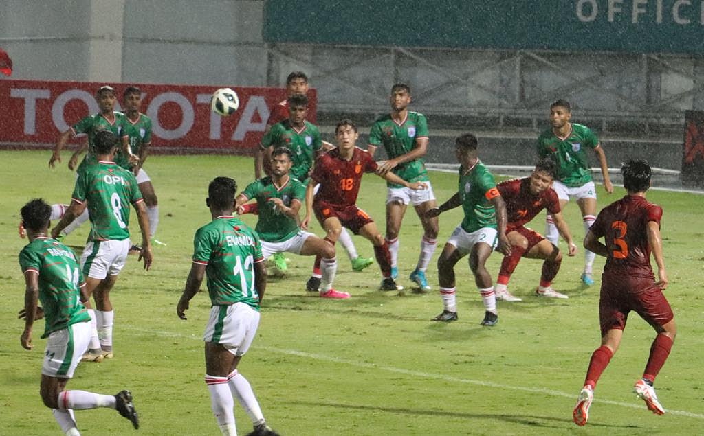 থাইল্যান্ডের কাছে ৩–০ গোলে হেরেছে বাংলাদেশের যুবারা